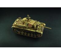 Italeri 25757 1:56 Pz.Kpfw. III Ausf. J/L/M/N Model Building Kit, Stand Model Building, Crafts, Hobby, Gluing, Plastic Kit, Detailed Military Kit, Tank 1:56