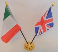 Italy Italian Union Jack 2 Flag Friendship Desktop Table Centrepiece Flag Flags With Gold Base Ideal For Party Conferences Office Display