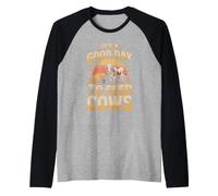 It's a Good Day to Feed Cows Cattle Ranch Farm Raglan Baseball Tee