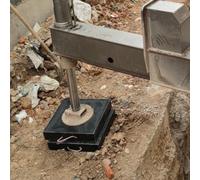 IXMLDAXD outrigger pads, Rv Jack Pads 2 Pack, Thick Outrigger Pad with Handle for Crane Wrecker Tow Truck Stabilizing(40x40x4cm/15.7x15.7x1.6in)