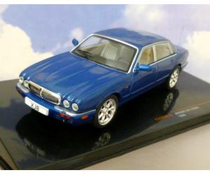 IXO 1/43 D/CAST 1998 JAGUAR XJ8 (X308) SALOON METALLIC BLUE/GREY INTERIOR CLC588