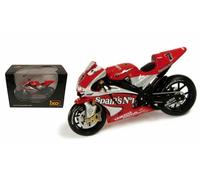 IXO RAB080 Yamaha YZR-M1 MotoGP 2004 - Carlos Checa 1/24 Scale