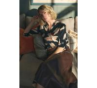 Izabel London Printed Collarless V-Neck Blouse - Black - 8