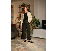 Izabel London Textured Pocket Detail Crop Knit Jacket - Cream - L