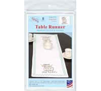 Jack Dempsey Needle Art Highland Cow Table Runner