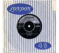 Jack Jones - SHE LOVES ME