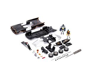 Jada 1:24 BNC 1966 Batmobile with Figure