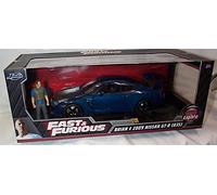 jada FAST & FURI0US Brian & 2009 NI'SS'AN.GT-R With Standing Figures & Working Lights vehicle 1:18 scale diecast model