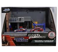 Jada Toys FAST & FURIOUS NANO SCALE DIORAMA - Han's GARAGE "Fast & Fast Nano Scale Diorama - Han's Garage"