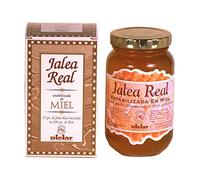 JALEA REAL con miel 500g is a versatile honey for hot drinks and recipes. It can partially replace white sugar in all kinds of preparations. The weight is 500 grams It has been developed with eye