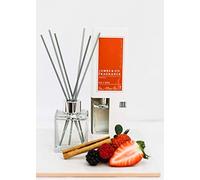 James & Co No.4 Red (Spiced Berries, Cinnamon & Vanilla) 100ml Home Fragrance Reed Diffuser Set