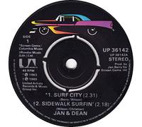 Jan & Dean / The Fantastic Baggys - Surf City / Sidewalk Surfin' / Summer Means Fun-7" 45