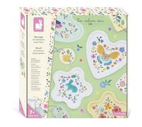 Janod - 16 Objects to Make in Plaster - 12 key rings + 4 decorating bowls - Moulding Kit - DIY - Children's Creative Leisure Kit - Fine motor skills and concentration - From age 7 - J09162