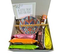 Japanese HK Demae Ramen Gift Hamper Set - Instant Noodles Bundle with Ceramic Bowl (Green Songbird), Chopsticks, Chilli Oil & Milk Tea - Japanese Oriental Food Gift