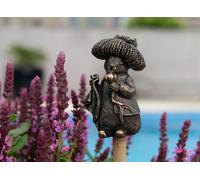 Jardinopia Beatrix Potter Benjamin Bunny Cane Or Stake Topper (Ccbp0002) - L5 X W4.5 X H9 Cm
