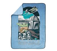 Jay Franco Kids Star Wars Plush Throw Blanket - 130x150cm Soft & Cosy Fleece Throw for Bedroom & Sofa Décor, Official Licensed Product, Blue