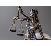 JIANGSHANDAIYOUCAIREN Vintage Style Law Scales Justice Judicial Symbol Poster Canvas Painting Wall Art Pictures Lawyer Office Home Decor No Frame-B_50x70cm