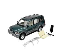 JIAYUNEU 1:18 For Pajero V73 Die-cast Zinc Alloy Car Model Collectible Decorative Toys Three Colors Bedroom Decoration(Green)
