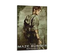 JIHJOO Thomas Brodie Sangster Labyrinth Läufer Filmplakatwall Art Canvas Aesthetic Music And Movie Decoration Living Room Bedroom 16x24inch(40x60cm) Frame-style