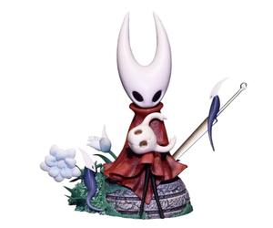 Jiumaocleu Hollow Figure Game Hornet-can Statue Hollow Silksong Sitting Model Hornet-can Action Figure 10CM PVC Collection Figurine Desktop Decorations Birthday Gift