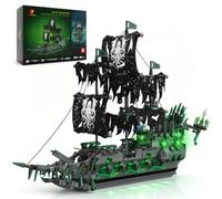 JMBricklayer Flying Dutchman Ghost Ship Set 40001 with LED, 1100 Pieces | 9 green LEDs, glow-in-the-dark details and USB-powered lighting; a display-ready ghost ship for builders aged 14+