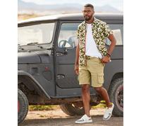 Joe Browns Men's Multi Pocket Knee Length Belted Relaxed Cargo Shorts, Navy, 30W