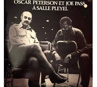 Joe Pass - Oscar Peterson Et Joe Pass Ã€ Salle Pleyel