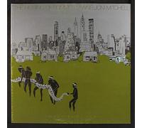 Joni Mitchell - The Hissing Of Summer Lawns [VINYL]