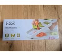 Joseph Joseph Multi-Grip Kitchen Mandoline, Adjustable Fruit and Vegetable Slicer, 3-Slice & 2-Julienne Thickness, with Precision Food Grip, White