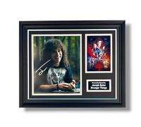 Joseph Quinn Signed Photo In Luxury Handmade Wooden Frame With Beckett Verification & Certificate of Authenticity Movie Film TV Memorabilia Autograph Auto Poster
