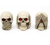 JRose Collections Three Wise Skulls Figurine Set - Speak No Evil, Hear No Evil, See No Evil - Gothic Resin Ornaments with Red Eyes - 6cm Mini Skull Decor for Shelf, Desk, Halloween or Gift JR1458