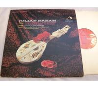 Julian Bream - Concierto De Aranjuez For Guitar And Orchestra / Concerto For Lute And Strings / The Courtly Dances From 'Gloriana' [Vinyl LP]