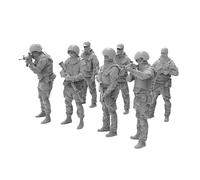 JunZheHub 7x1:35 Scale Unpainted Resin Miniature Figures for The Family