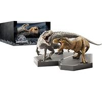 Jurassic World Limited Edition Giftset (Includes 2 Collectible Dinosaurs - Amazon Exclusive) [Blu-ray 3D+ Blu-ray + UV Copy] [2015]