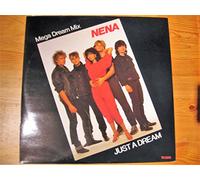 Just a dream (Mega Dream Mix) / Vinyl Maxi Single [Vinyl 12'']