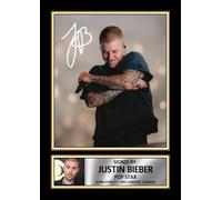 Justin Bieber 2026 Signed Poster Print - Celebrity Autograph Style Music Memorabilia Collectors Gift - Pop Star Wall Art Print for Home, Office & Fan Decor, A4 Poster + White Frame