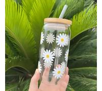 JZSMY Iced Coffee Glasses Cup with Bamboo Lid and Glass Straw, 500ml Daisy Aesthetic Cup, Beer Can Shaped Flower Mug for Women, Cute Tumbler Cup for Friend Birthday Valentine Christmas