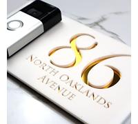 K Smart Sign | Right Text F32 | Bellissima Video Doorbell house sign door number plaques for Nest Ring Wifi doorbell plate mount | Matt White | 300mm x 160mm (Matt White & Gold Mirror)