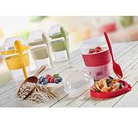 Kandall Original Take & Go Yoghurt Pot for Breakfast 600ml Granola Muesli Cereal Yogurt Pot with Spoon Lid Leakproof Plastic 100% BPA Free Dishwasher Safe (Red)
