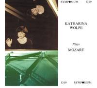 Katharina Wolpe plays Mozart