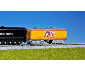 Kato 106-085 Union Pacific Water Tender Set (2)