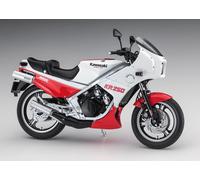 Kawasaki Kr250 White / Red Color 1:12 Plastic Model Kit HASEGAWA