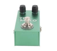 Keenso True Bypass Tremolo Effect Pedal, Vintage Tone Control with Aluminum Alloy Housing for Stage and Studio Setup, Ultracompact Design, Multi-Signal Routing Capability