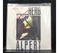 Keep Your Eye On Me [Vinyl Single 7'']