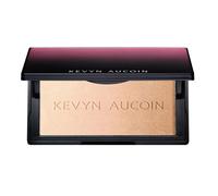 Kevyn Aucoin The Neo Highlighter (Sahara): Candlelight Starlight & Sunlight shades. Highly pigmented palette. All day wear. Temples cheekbones brow