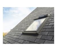 Keylite Solar powered triple glazed Centre Pivot in clear pine finish Solar powered triple glazed Centre Pivot in clear pine finish