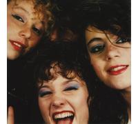 Kids On A Crime Spree - Fall In Love Not In Line