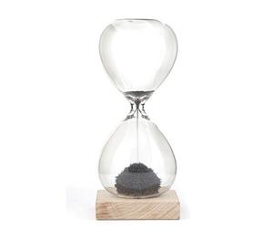 Kikkerland Magnetic Sand Hourglass 1 Minute Vintage Kitchen Cooking Timer Gift