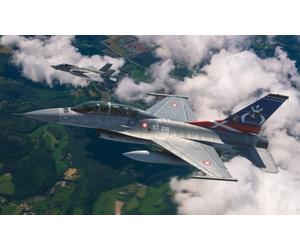 Kinetic Gold 48159 1:48th scale RDAF F-16B "Press to test Vikings"