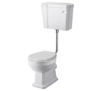 Balterley Low Level Toilet Pan, Cistern, Flush Pipe Kit & Soft Close Seat, Traditional Bathroom Toilet Unit, Round Seat Pan & Chrome Lever Handle Toilets for Bathrooms - 370 x 515 x 466mm (White)